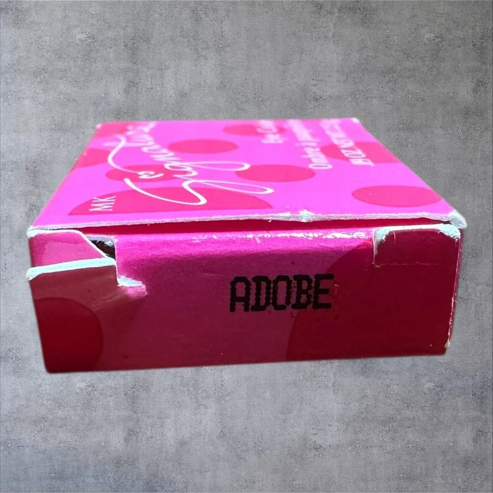 Mary Kay Signature Eye Color Single Eyeshadow Adobe 8837 .09oz‎ New Vintage Box